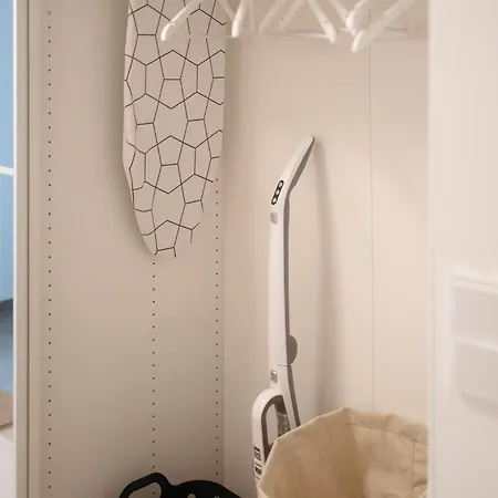 Happy Harrachgasse Hotel apartamentowy 3*