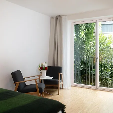 Hotel apartamentowy Happy Harrachgasse *
