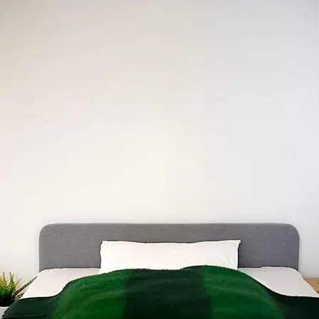 Happy Harrachgasse Aparthotel Graz