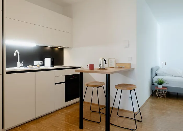 Happy Harrachgasse Aparthotel 3*