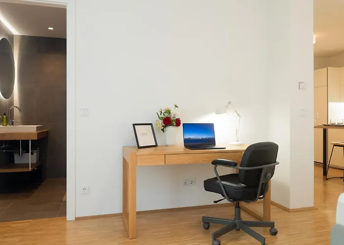 Happy Harrachgasse Aparthotel 3*